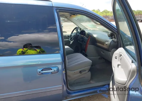 2007 Chrysler Town & Country Lx from USA, damaged, VIN 2A4GP44R47R146955